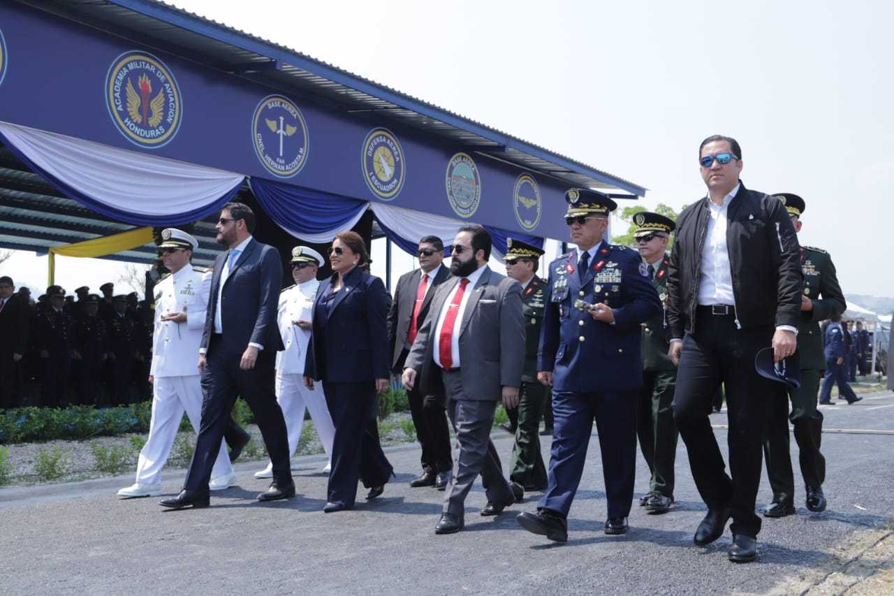 Presidente Luis Redondo participa de la celebración del 92 aniversario de la Fuerza Aérea Hondureña